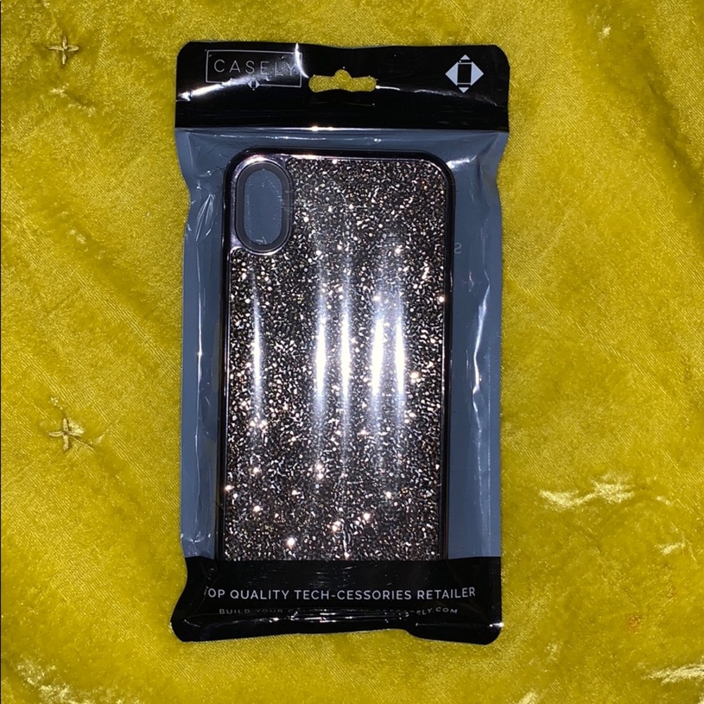 🛑 SOLD 🛑Casely Glitter Case